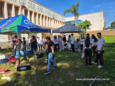 Feira do Empreendedorismo do Colégio Laranjeiras foi mais um sucesso em vendas e participação